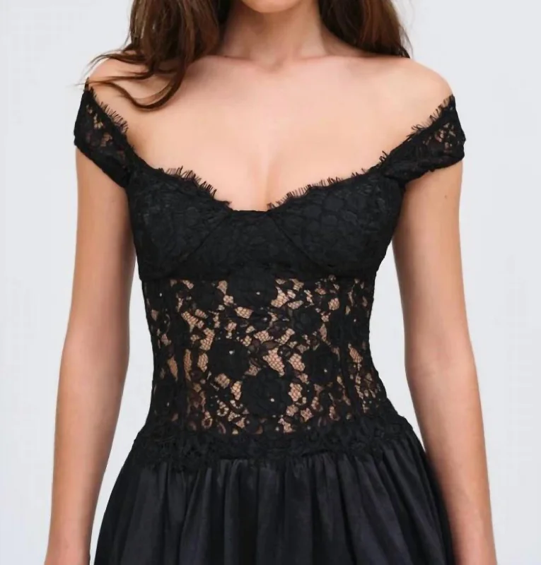 Versatile Women's Clothing for All Occasions Waverly Lace Top In Black