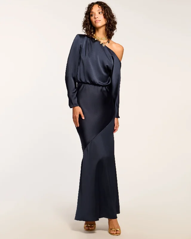 Women's Online Boutique Damiris Off-The-Shoulder Gown