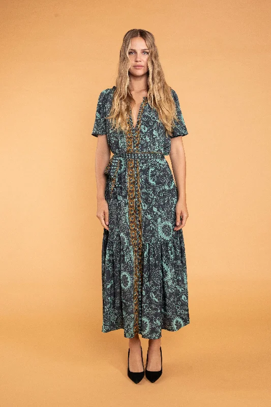 Stylish Looks Stefna Belted Maxi Dress