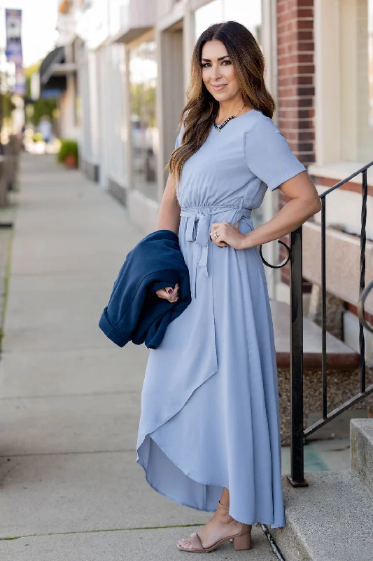 Casual Chic Short Sleeve Wrap Bottom Maxi Dress