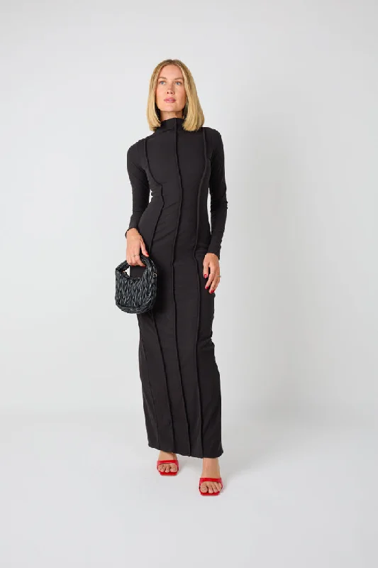 Seasonal Fashion Onyx Maxi Dress