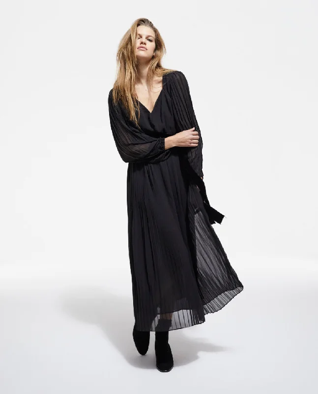 Clothing Sales Long-sleeved Maxi Dress